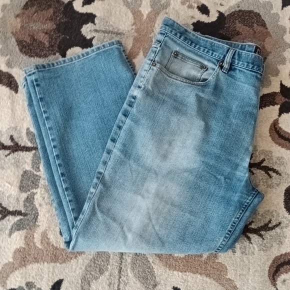 Jos. A Bank Denim Jeans 40x29 Travelers Collection Straight Leg Normcore Relaxed - Picture 2 of 11